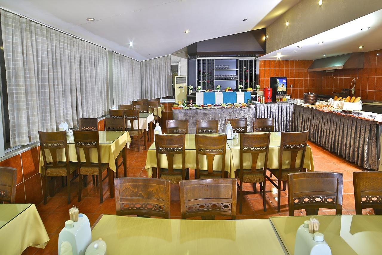 The Center Hotel Истанбул Екстериор снимка