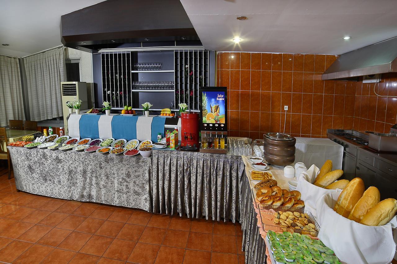 The Center Hotel Истанбул Екстериор снимка