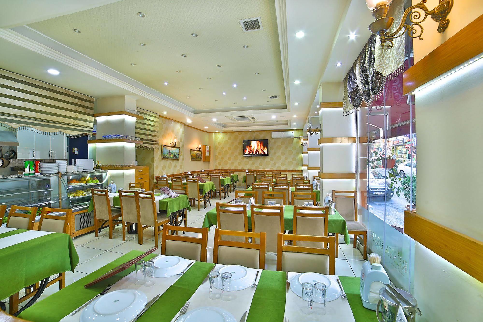 The Center Hotel Истанбул Екстериор снимка
